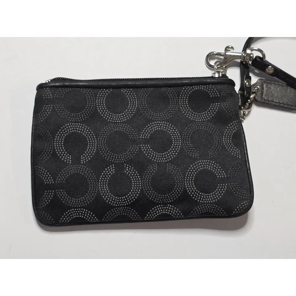 Coach Madison Op Art Wristlet Blue Interior Hang Tag